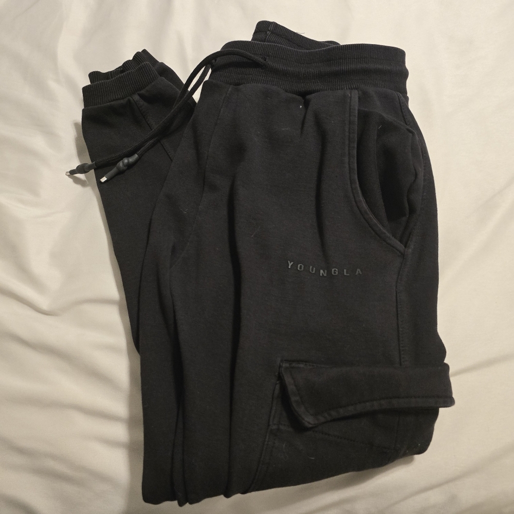 Men's large young la black joggers